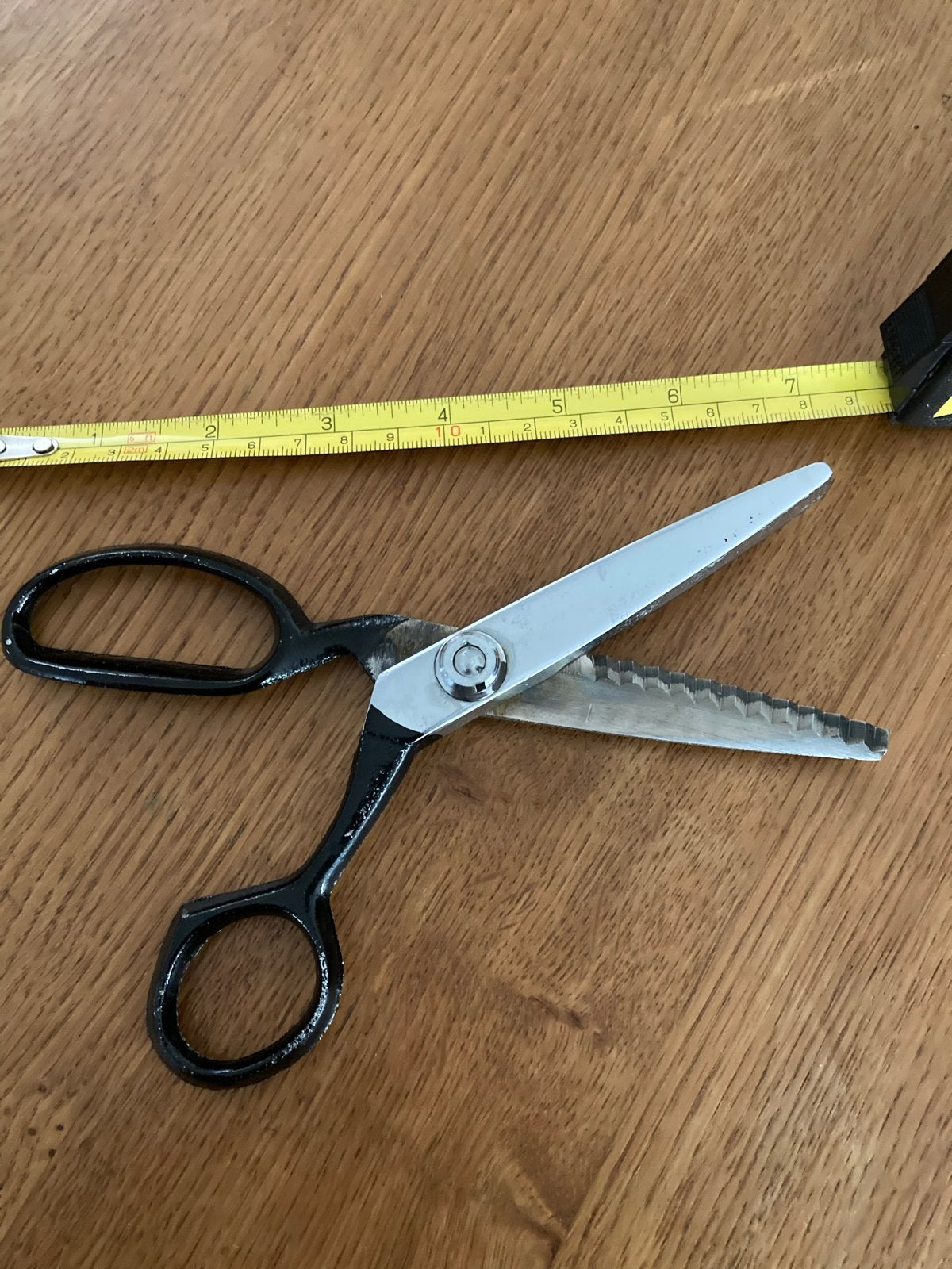 Stofschaar met gekartelde rand, Ophalen of Verzenden, Gebruikt