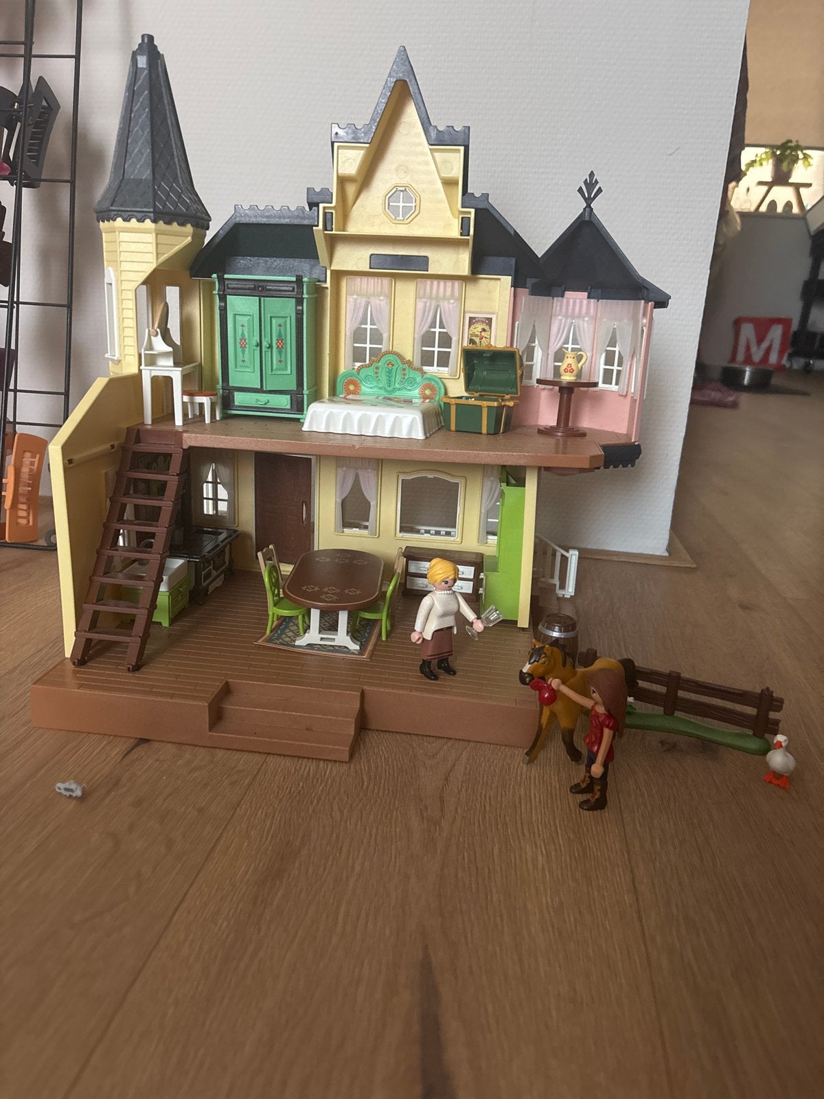 Playmobil Spirit Vrij Huis - Zo goed als nieuw, Gebouw, Complete set, Ophalen of Verzenden, Zo goed als nieuw