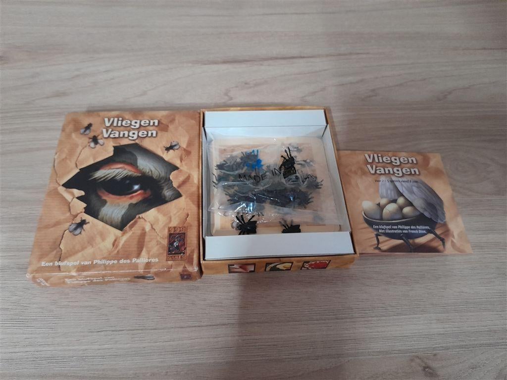 Vliegen vangen - 999 games - s3389, Verzenden, Zo goed als nieuw