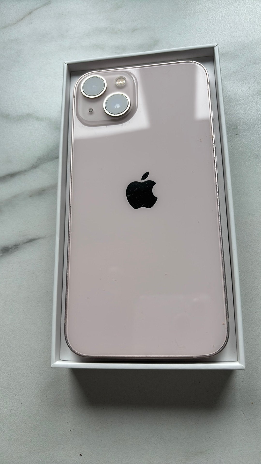 iPhone 13 - roze Onbeschadigd, altijd beschermd, Ophalen, 128 GB, IPhone 13, Zo goed als nieuw