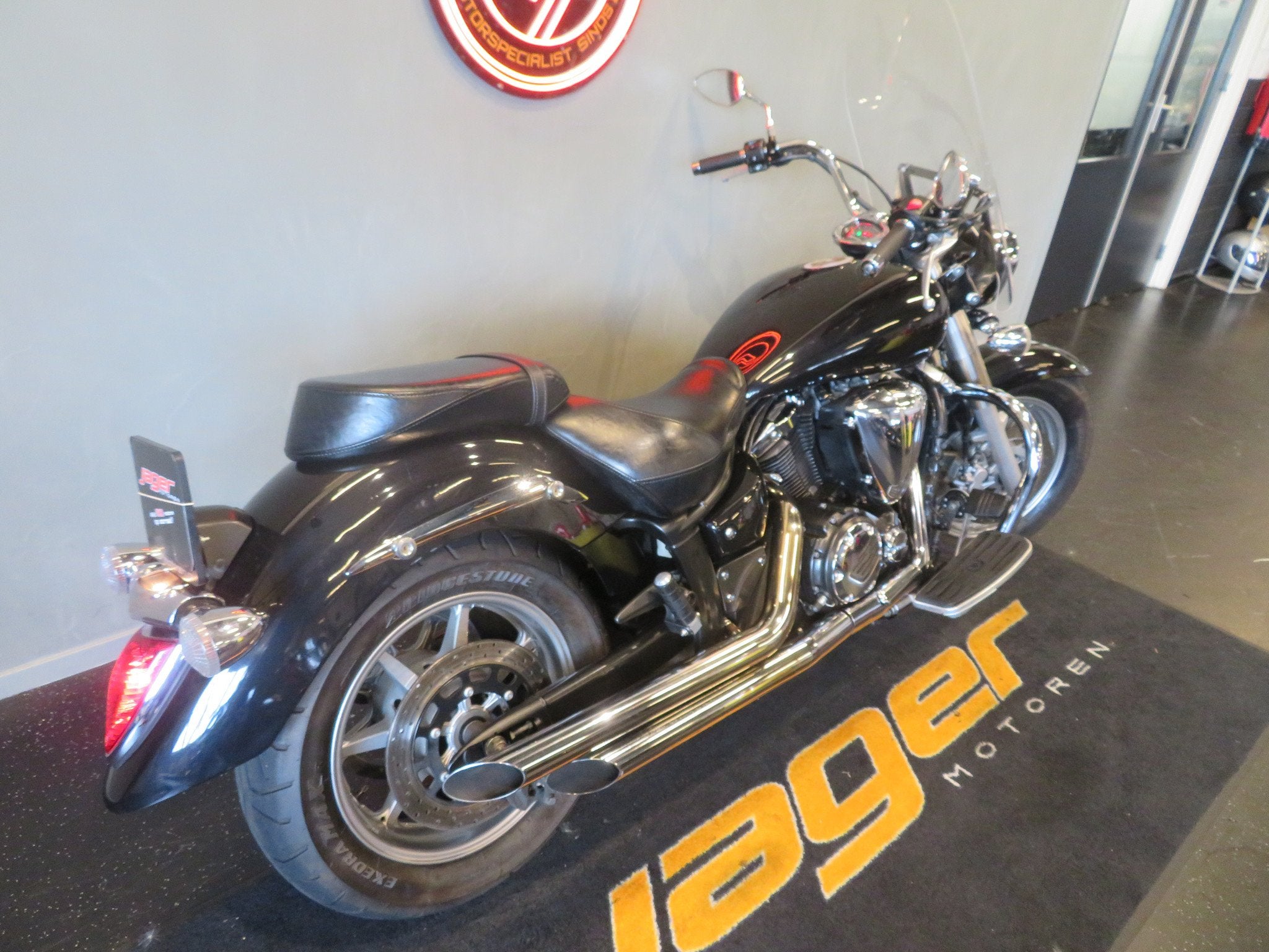 Yamaha XVS 1300 A MIDNIGHT STAR (bj 2007), Motoren, Chopper, Gebruikt, Bedrijf