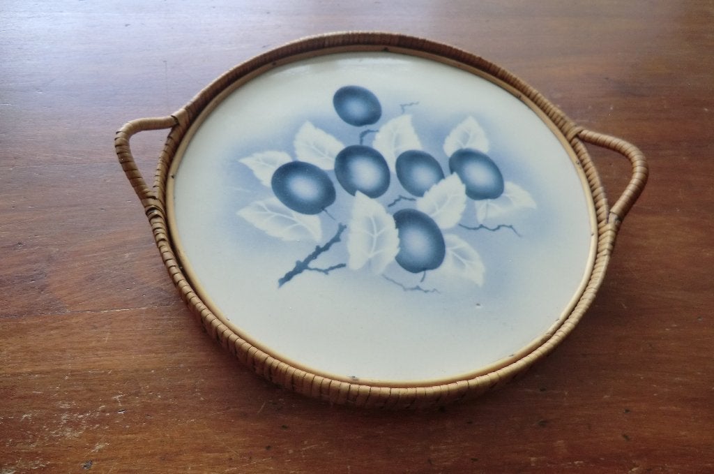 dienblad, van steen / porselein met rieten omranding, Antiek en Kunst, Ophalen of Verzenden