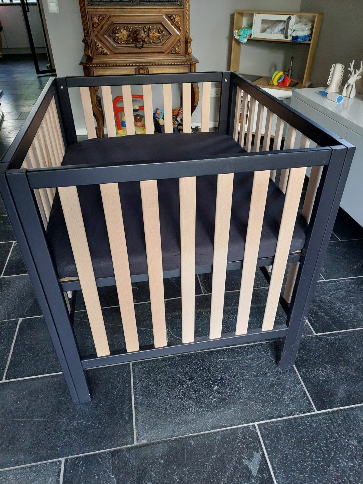 Baby box, Ophalen, Nieuw, Vierkant, In hoogte verstelbaar