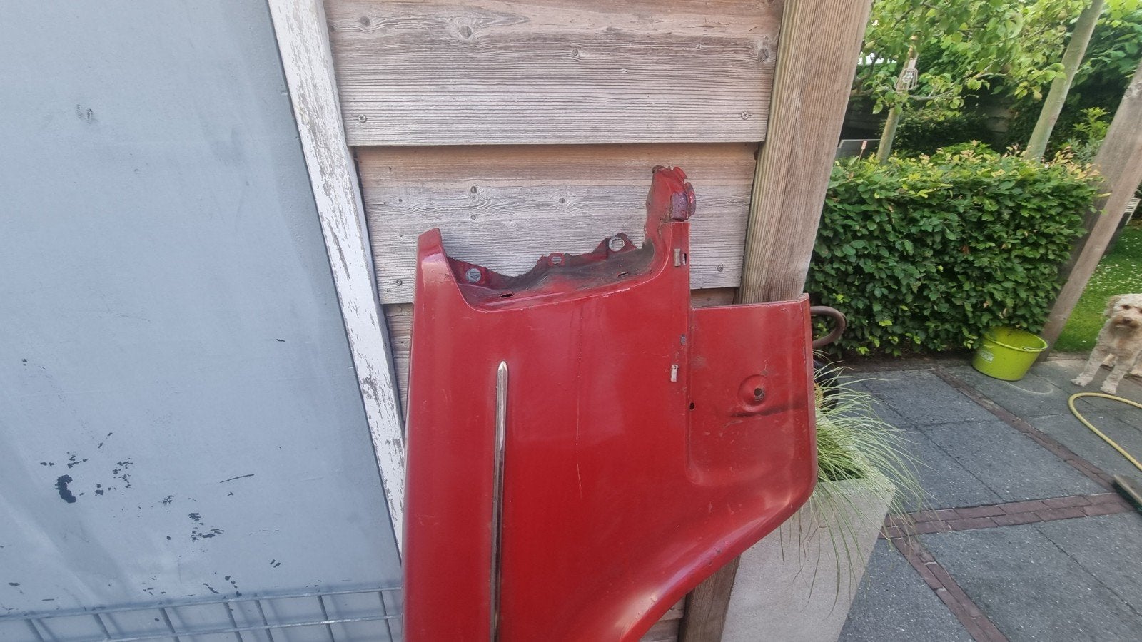 Volvo spatbord rechtsvoor 244 242 245, Ophalen