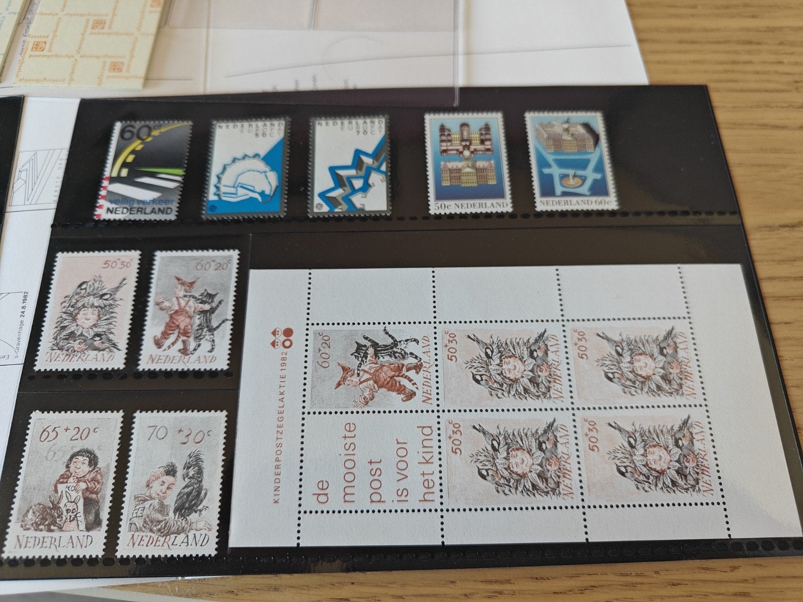 Nederlandse postzegels Jaarcollectie 1982, Ophalen of Verzenden, Na 1940, Postfris