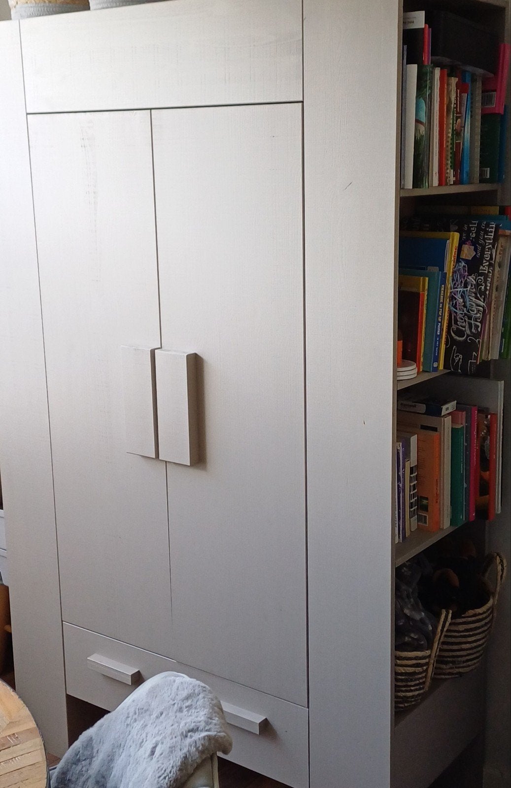 Mooie WOOOD wand/boekenkast met open vakken zijkant, Ophalen, Minder dan 50 cm, Minder dan 75 cm, 105 cm of meer