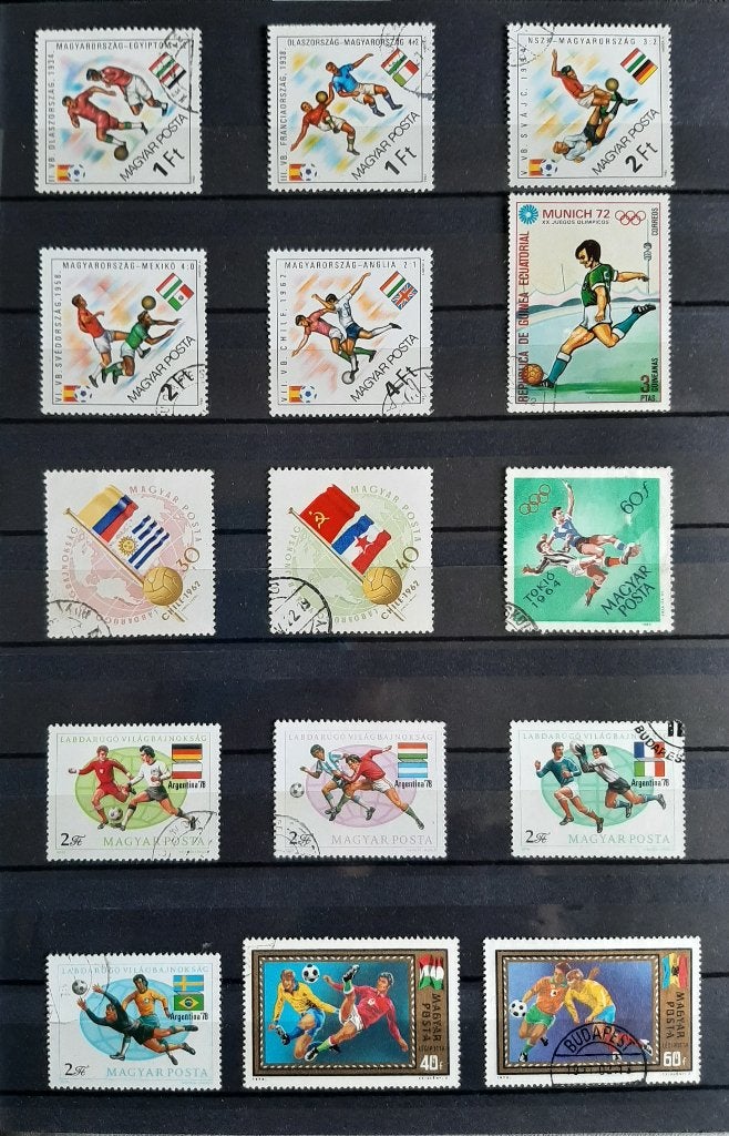 3 Kaarten Mooiste Postzegels Voetbal No. 1 Gestempeld, Ophalen, Gestempeld, Sport