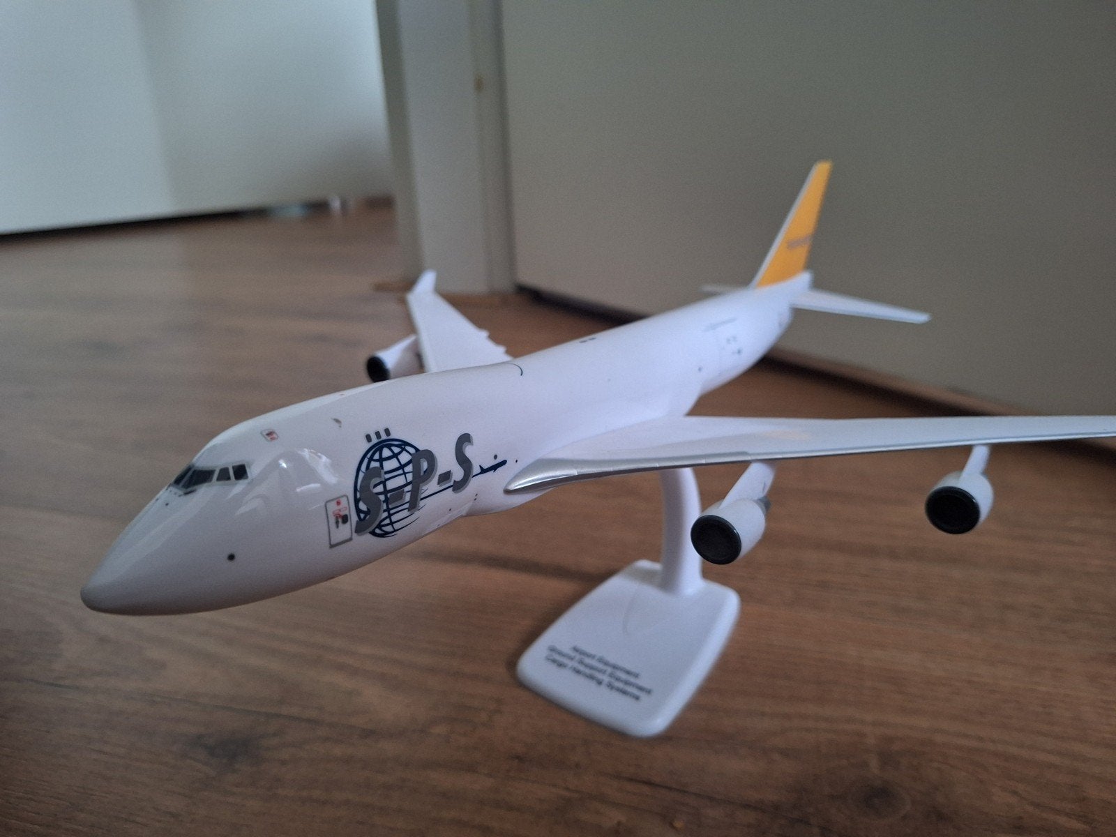 Boeing 747 schaalmodel, 1:72 tot 1:144, Zo goed als nieuw, Vliegtuig, Ophalen