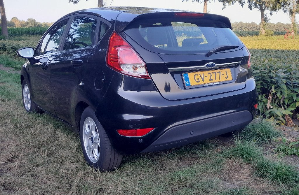 Ford Fiësta 1.5 Tdci 70KW 5DR 2015 Zwart, Voorwielaandrijving, Stof, Zwart, 1036 kg