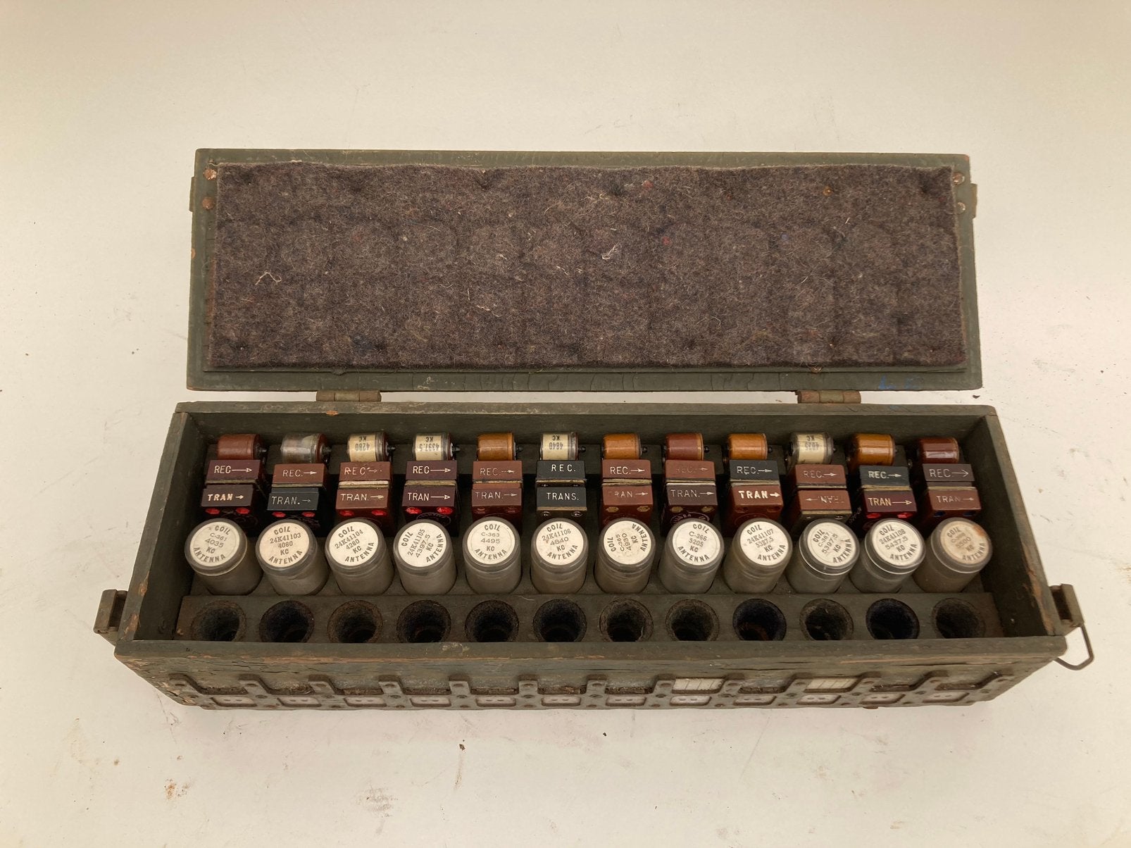 BX-49 WW2 1943 kristallen set voor BC-611, Ophalen of Verzenden