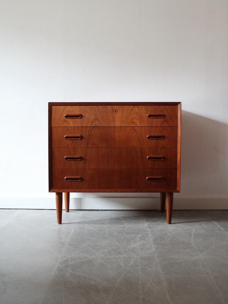 Vintage Deense ladekast in teak, Huis en Inrichting, Kasten | Ladekasten, Ophalen, 50 tot 100 cm, Zo goed als nieuw, 3 of 4 laden