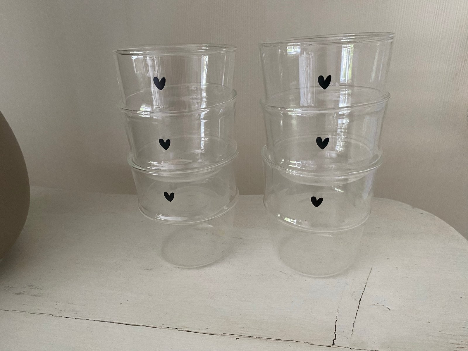 6 Bastion Collections glazen met zwart hartje, Ophalen, Zo goed als nieuw, Glas, Overige merken