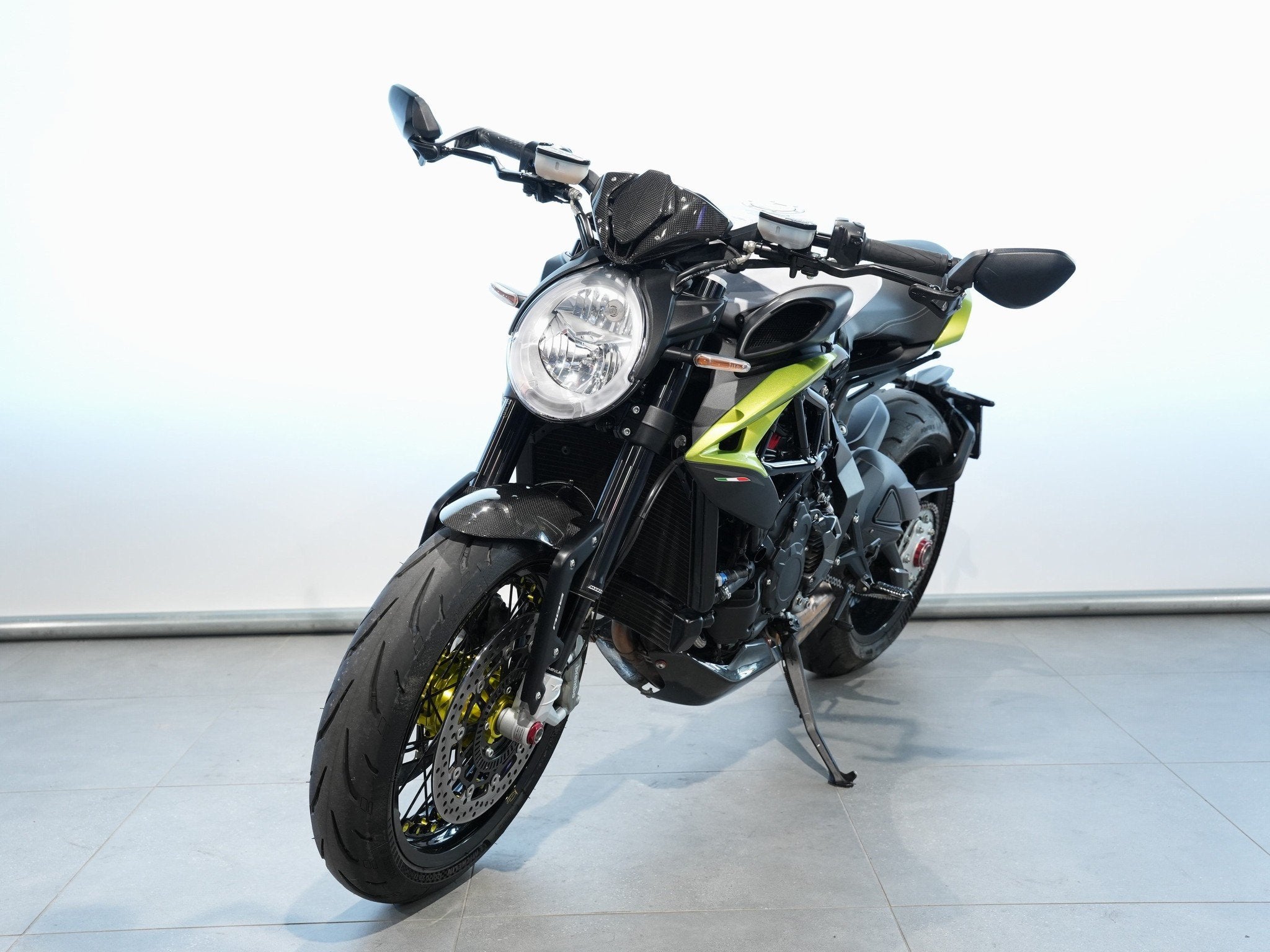 MV Agusta DRAGSTER 800 RR SCS (bj 2021), Motoren, Motoren | MV Agusta, Brouwer Motors, Bedrijf, Info@brouwermotors.nl, Meer dan 35 kW