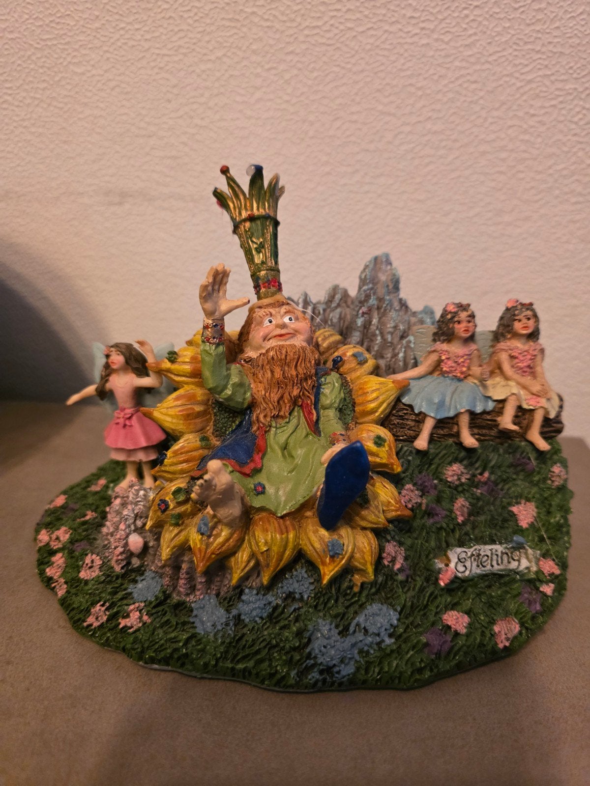Luville Efteling koning Oberon met elfjes, Verzamelen, Ophalen of Verzenden, Zo goed als nieuw, Beeldje of Poppetje