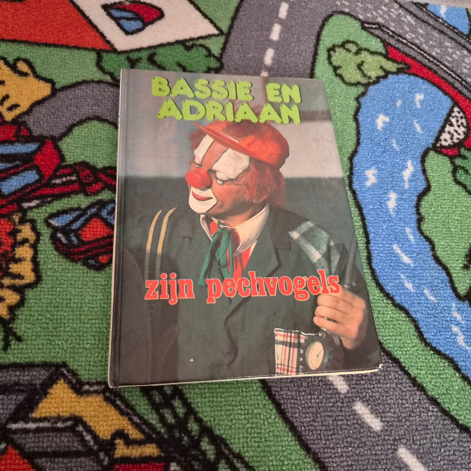 Bassie en Adriaan zijn pechvogels - Kinderboek boek, Boeken, Ophalen of Verzenden, Gelezen, Bassie en Adriaan, Fictie algemeen