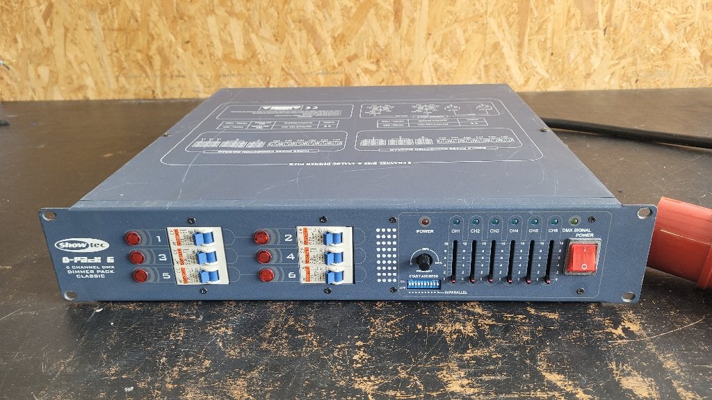 Te koop: Showtec D-Pack DMX Dimmer Pack Classic, Muziek en Instrumenten, Licht en Laser, Ophalen, Gebruikt, Licht
