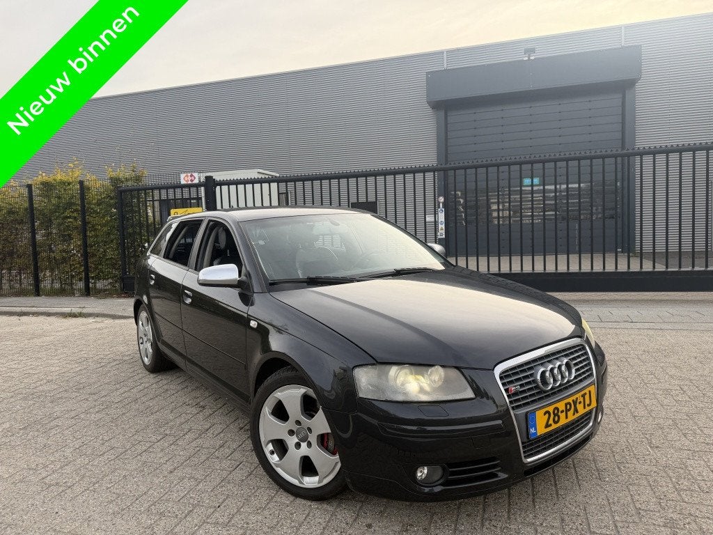 Audi A3 Sportback A3 3.2V6 Quatr Stron Alcantara Bluet Clima, Gebruikt, Electronic Stability Program (ESP), 3189 cc, Zwart