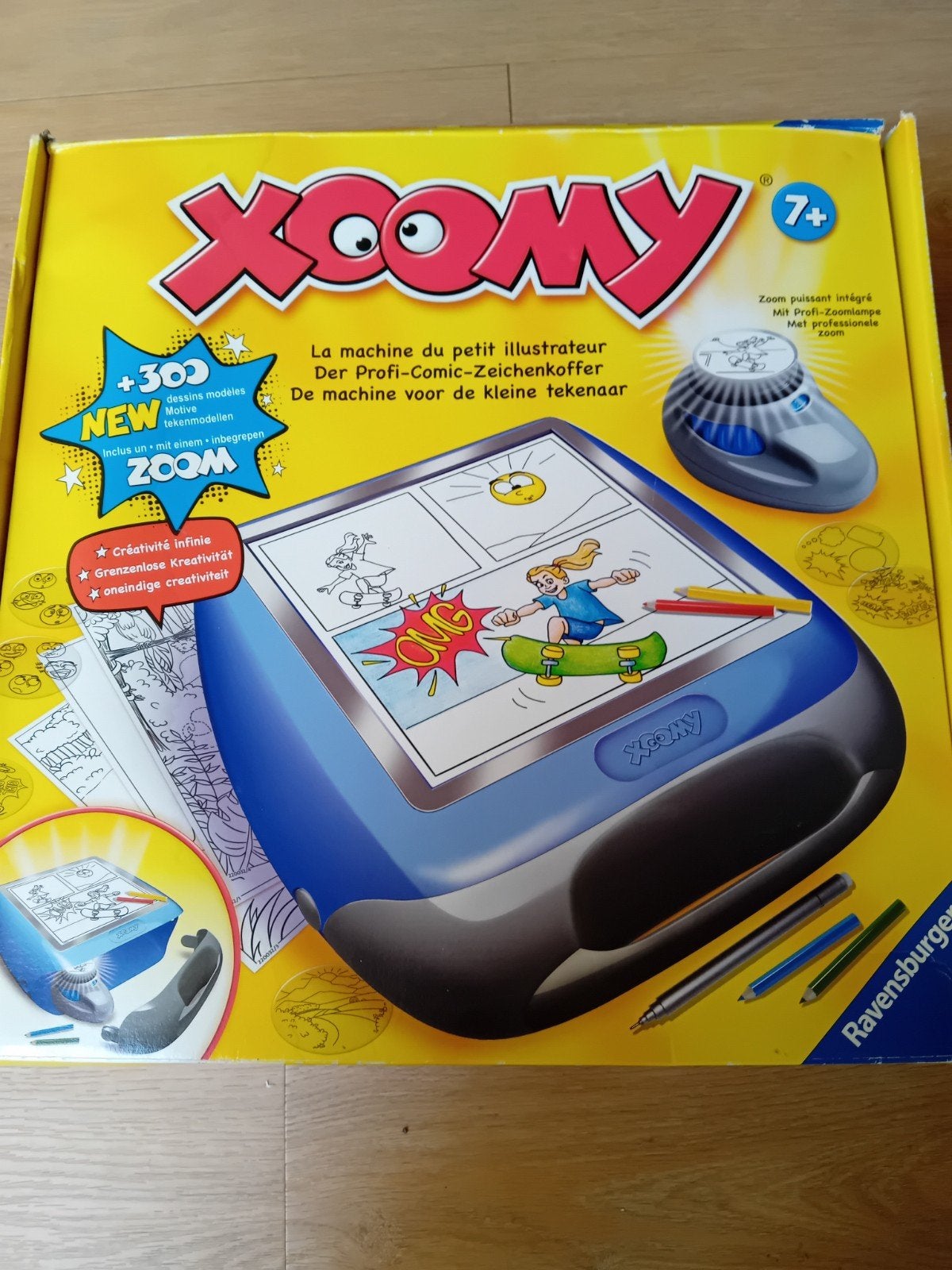 Xoomy Ravensburger Tekenmachine voor de kleine tekenaar, Ophalen of Verzenden, Gebruikt, Knutselen, Met licht
