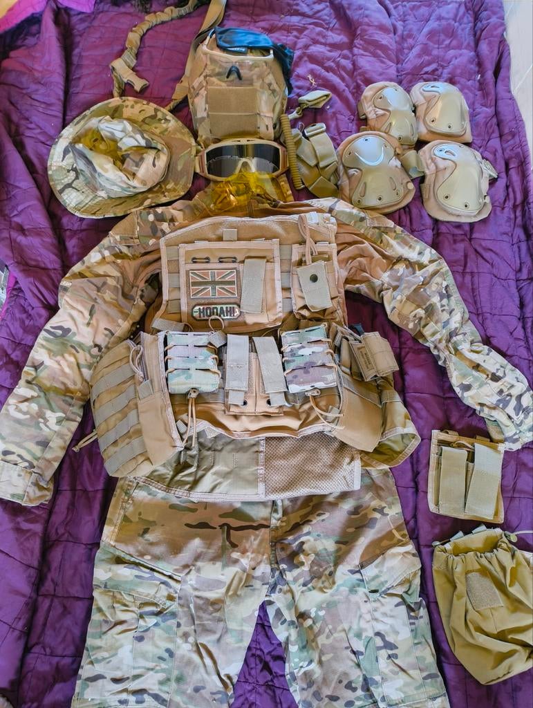 Invader Gear Airsoft Uitrusting (M) + Swiss Eye Bril + BB's, Ophalen of Verzenden