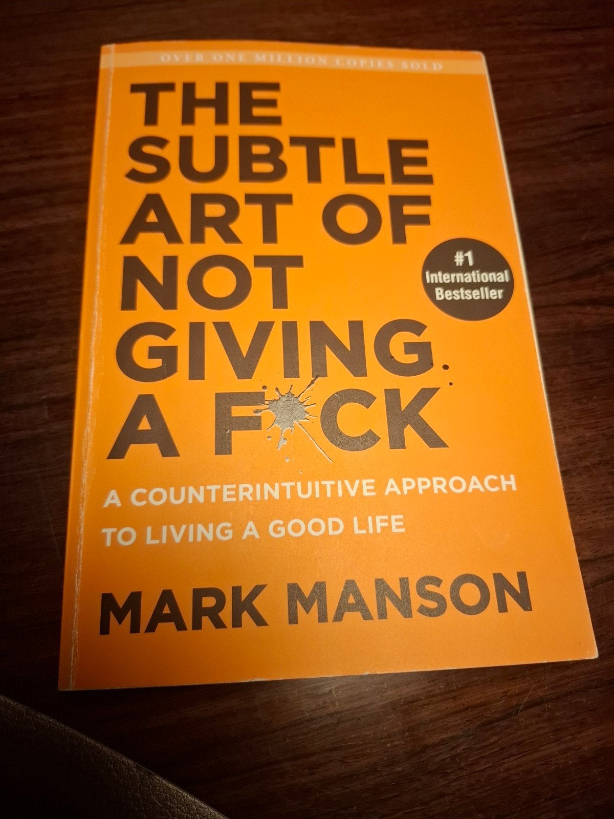 Boek The subtle art of not giving a fuck- Mark Manson Engels, Boeken, Ophalen of Verzenden, Gelezen, Mark Manson