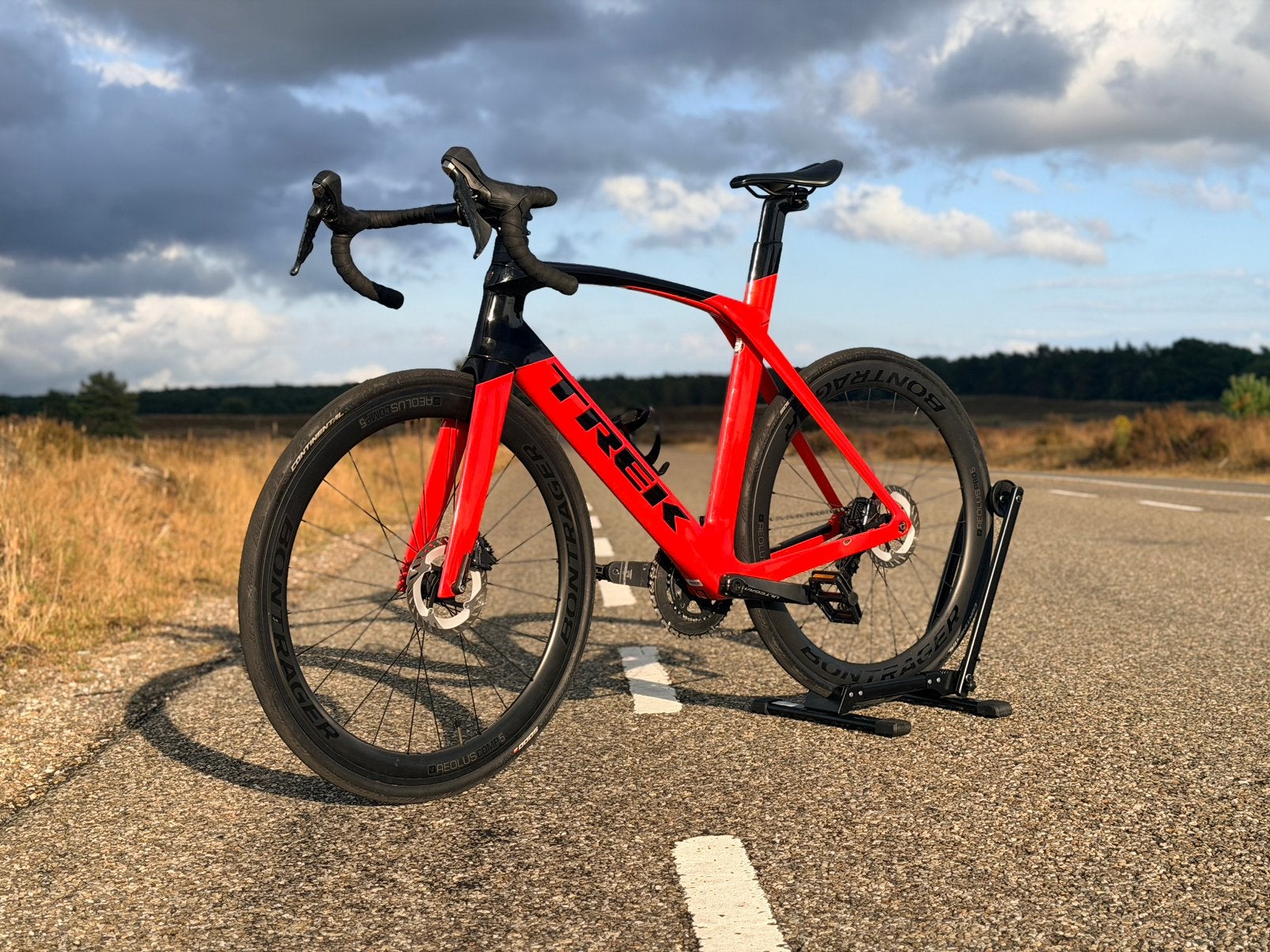 Trek Madone SL6, Carbon, Zo goed als nieuw, 57 tot 61 cm, Meer dan 20 versnellingen