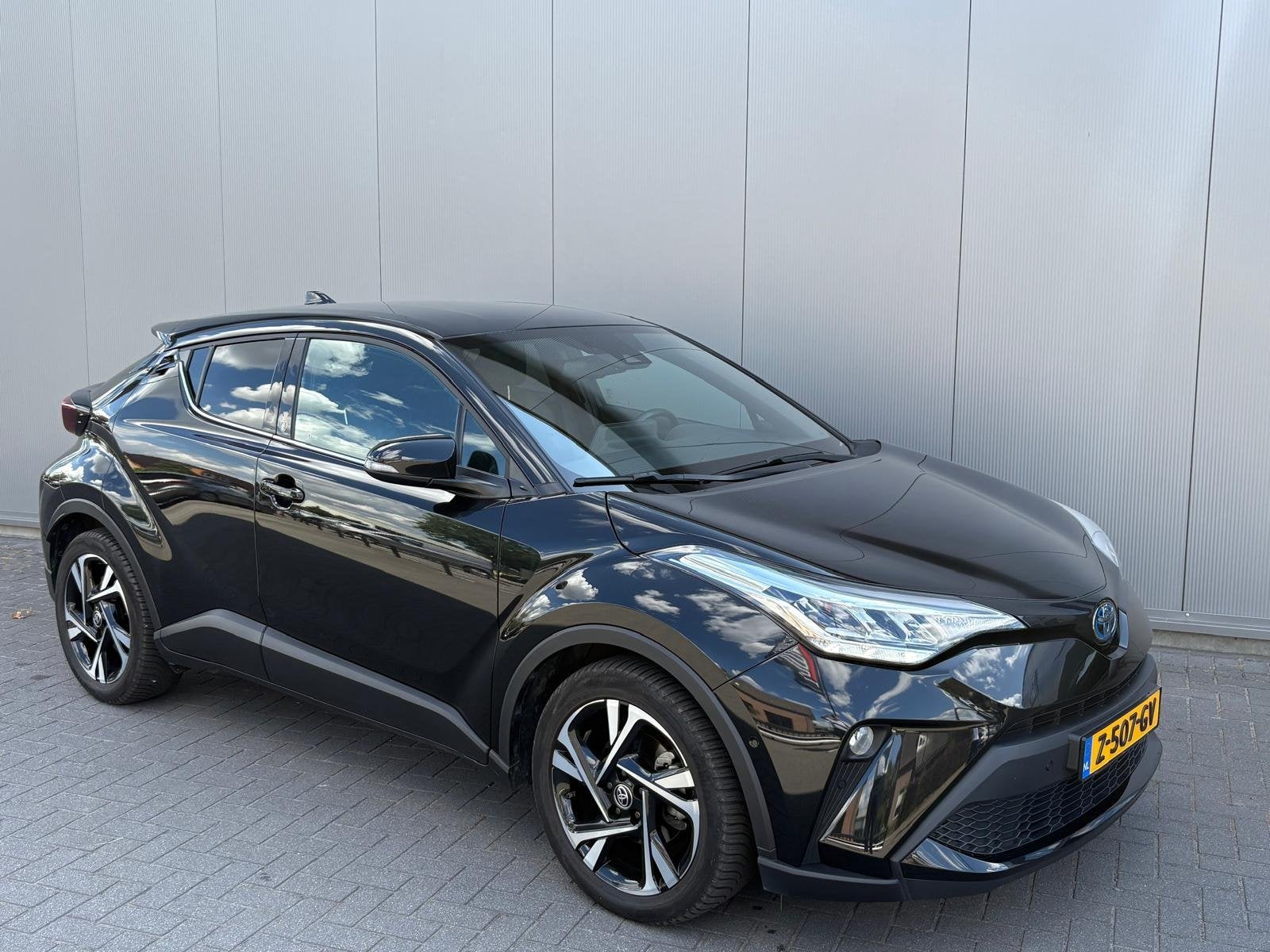 Toyota C-HR 2.0i 184PK Hybrid Dynamic Trekhaak/Navigatie/Cam, 12 maanden, Adaptive Cruise Control, Euro 6, 4 cilinders