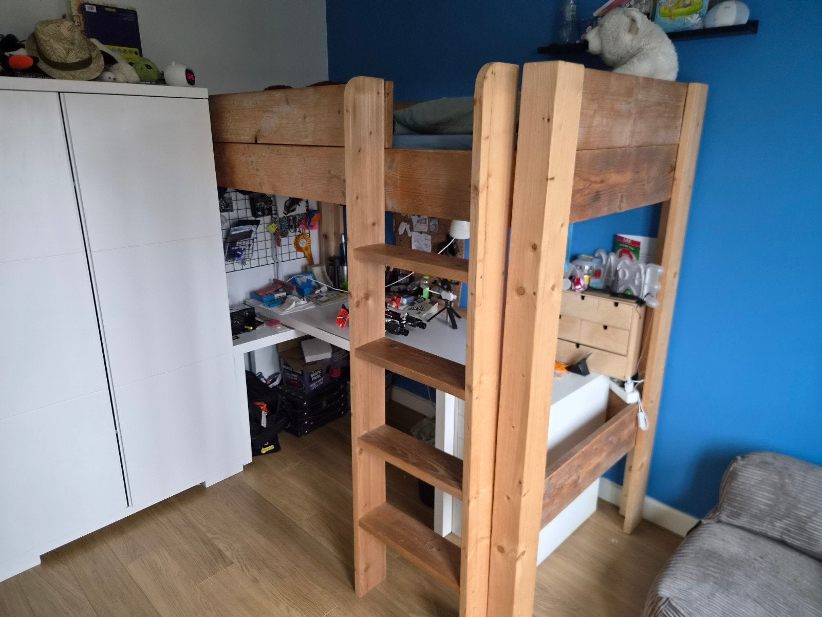 Mooie hoogslaper 90x200 cm, 2 meter hoog, Huis en Inrichting, Ophalen, Eenpersoons, Zo goed als nieuw, 200 cm