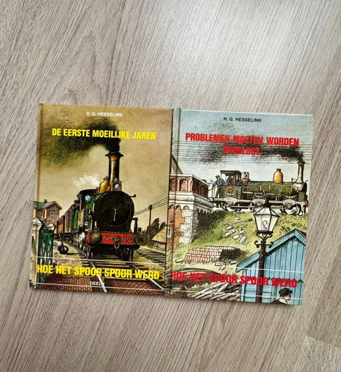 Complete set: Hoe het spoor spoor werd – H.G. Hesselink, Ophalen of Verzenden, Zo goed als nieuw, Trein, Boek of Tijdschrift