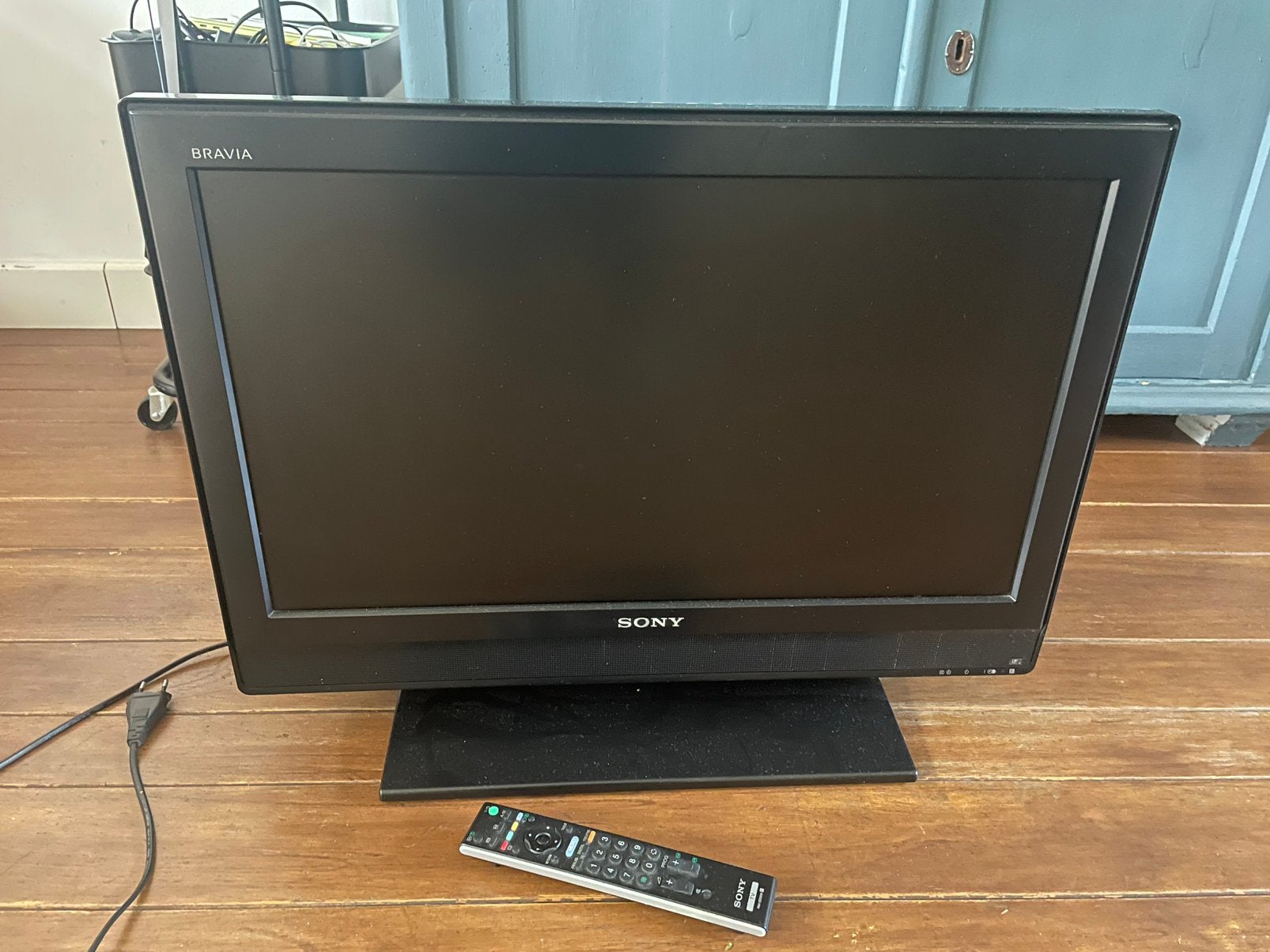 TV Sony Bravia 26”, Ophalen, Gebruikt, 50 Hz, Sony