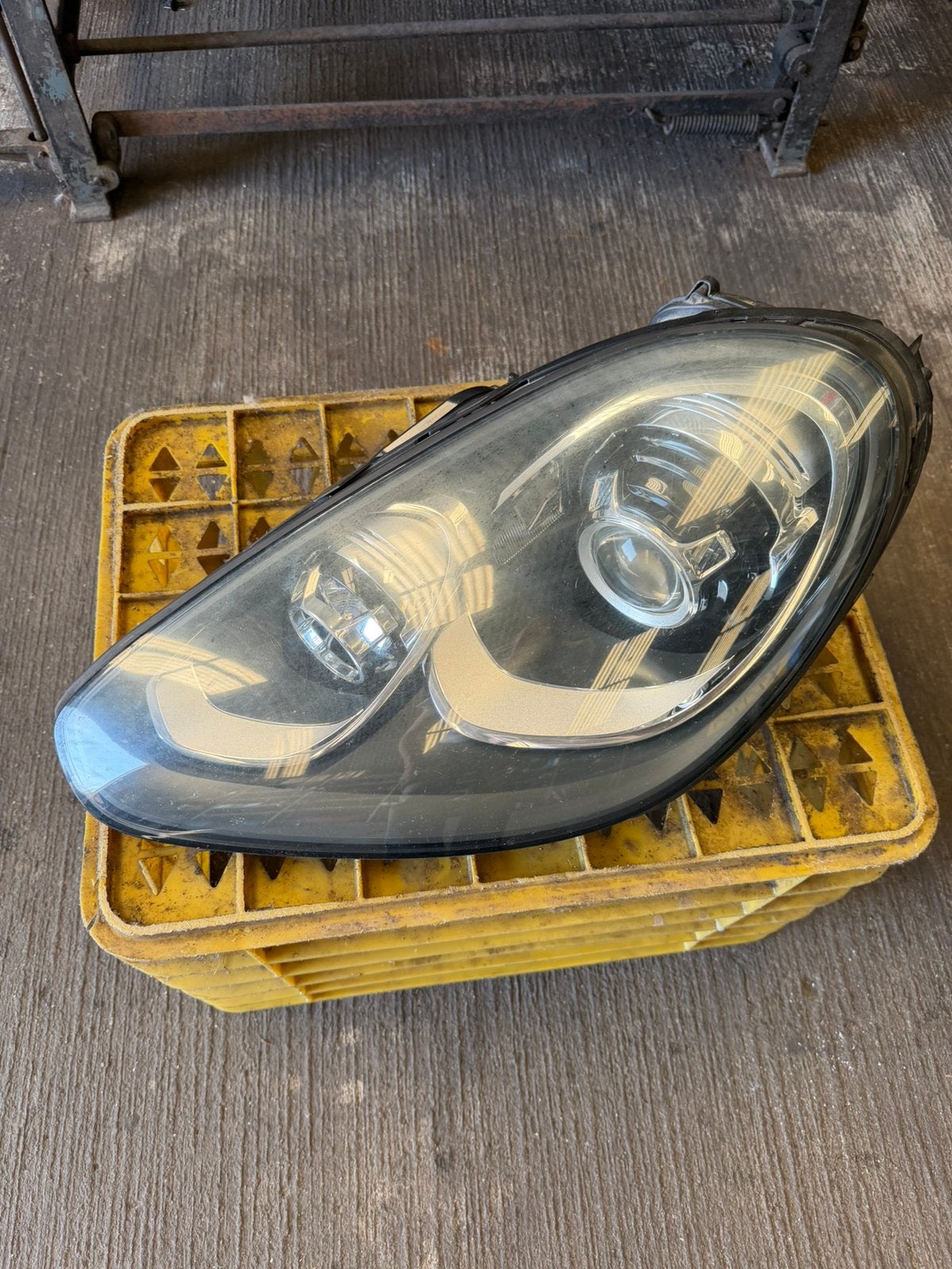 PORSCHE CAYENNE XENON FACELIFT KOPLAMP ORIGINEEL 7P5941751F, Auto-onderdelen, Ophalen of Verzenden, Gebruikt, Porsche