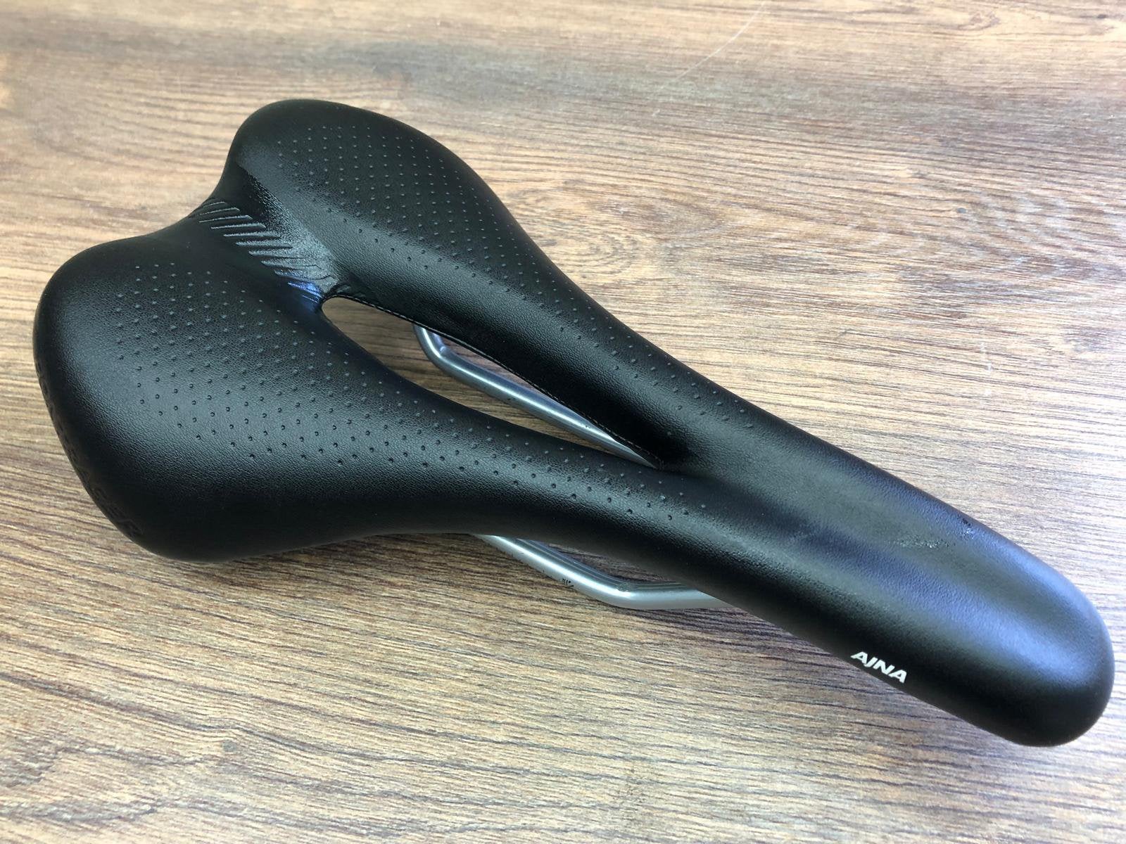 Bontrager ajna zade I.Z.G.S., Ophalen of Verzenden, Zo goed als nieuw, Zadel