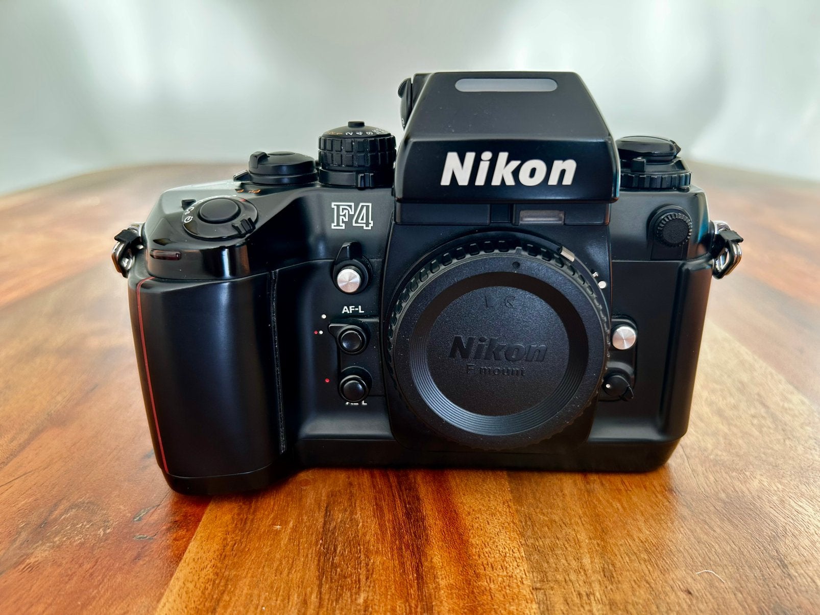 Nikon F4 met MB-20 Battery Grip, Ophalen of Verzenden, Gebruikt, Spiegelreflex, Nikon