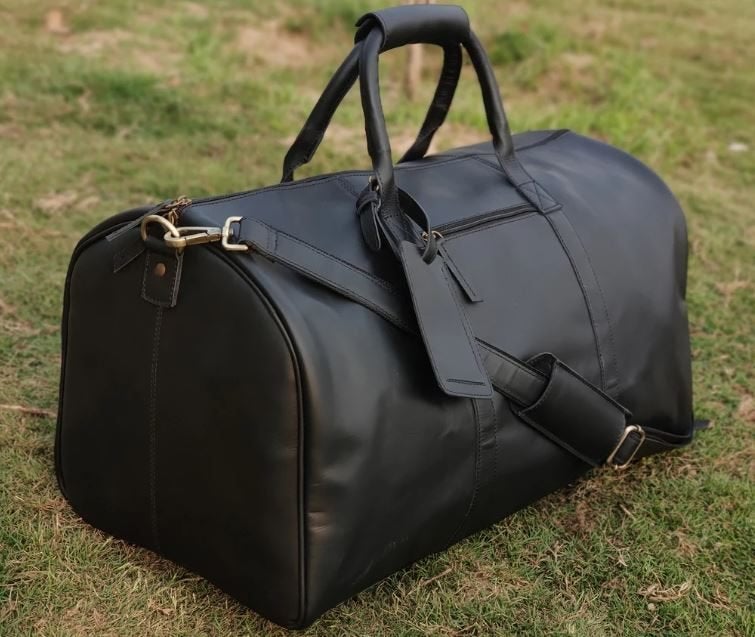 Foto 2 van Leather Weekender Duffel Bag for Men