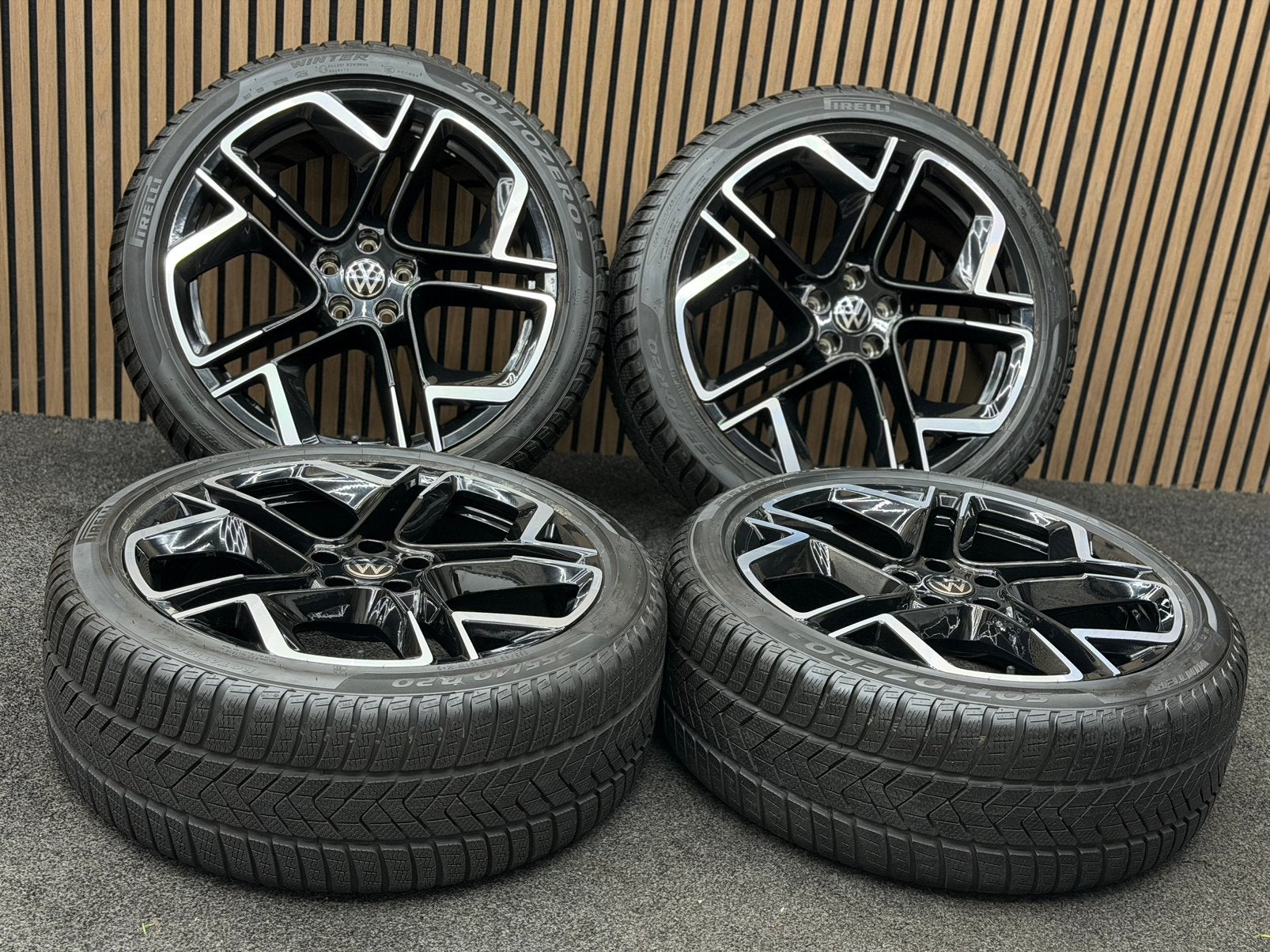 WINTER! Originele 20 inch VW Tiguan Tayron York Pirelli ‘25, Ophalen, 255 mm, ., Banden en Velgen