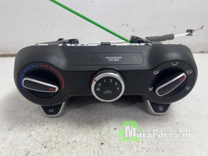 Kachel Bedieningspaneel van een Kia Picanto