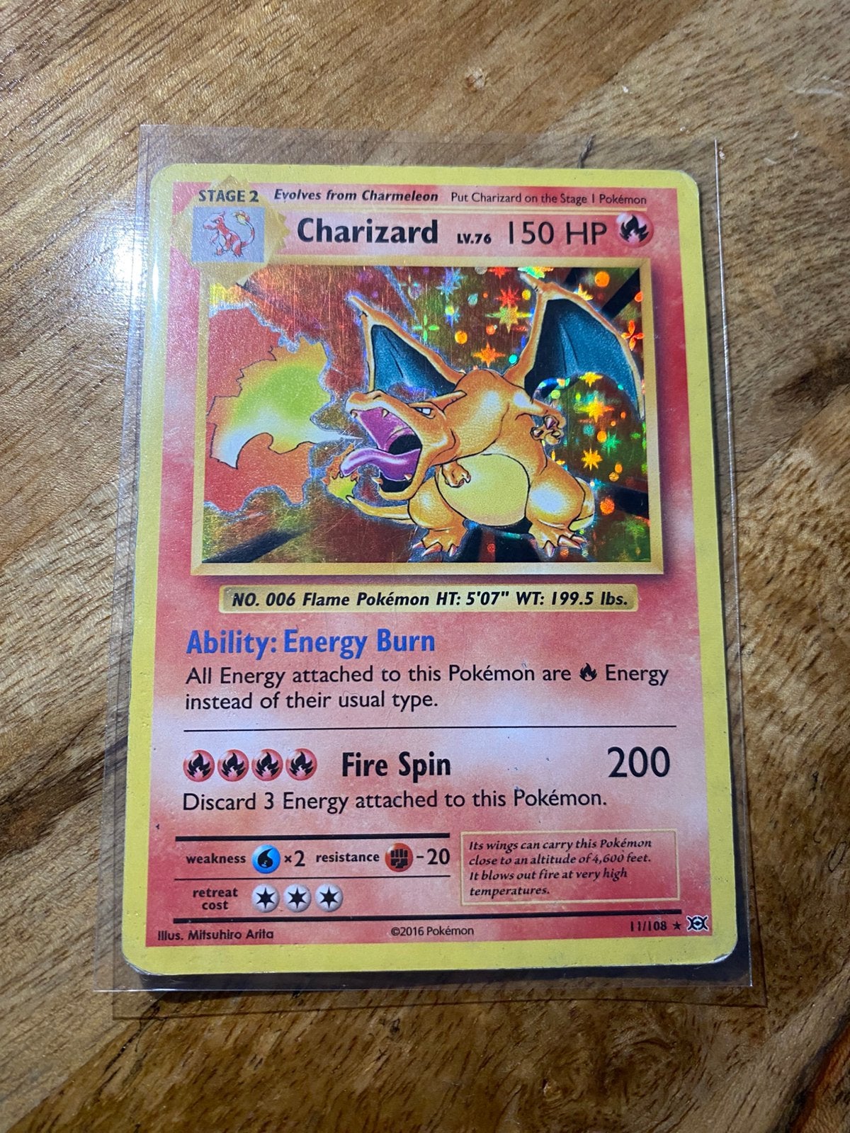 Charizard pokemon kaart, Verzenden, Zo goed als nieuw