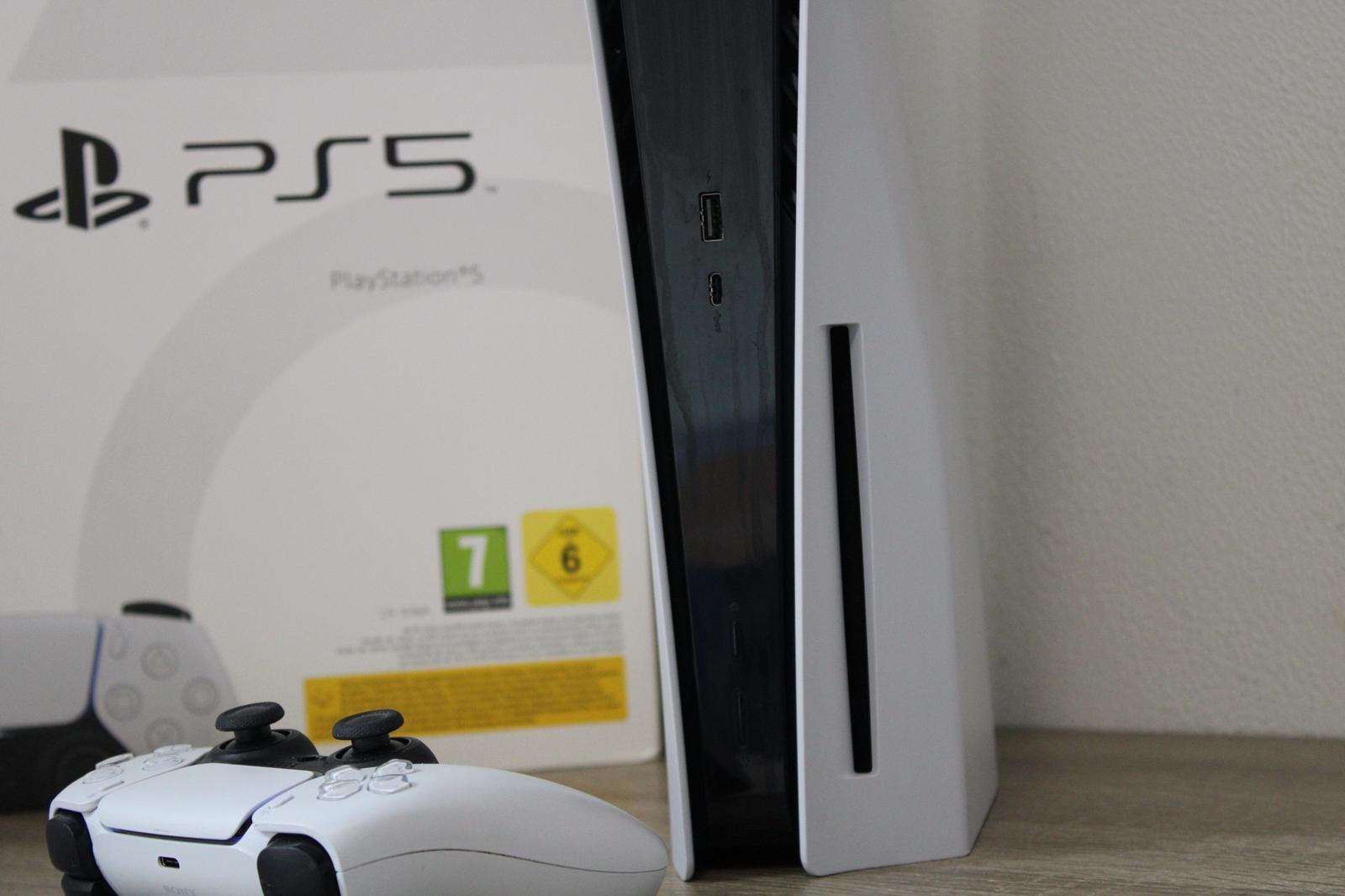 PlayStation 5 Disc Editie + 2 Controller’s + 7 Spellen, Spelcomputers en Games, Spelcomputers | Sony PlayStation 5, Ophalen of Verzenden