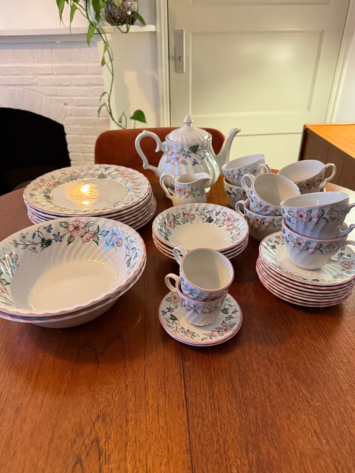 Woon & Sons Spring Fields Servies - 26-delig, Ophalen, Gebruikt, Keramiek, Overige stijlen