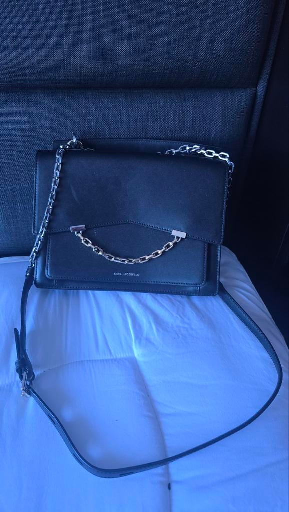 Karl Lagerfeld tas - Zo goed als nieuw, Sieraden, Tassen en Uiterlijk, Tassen | Damestassen, Ophalen of Verzenden, Zo goed als nieuw