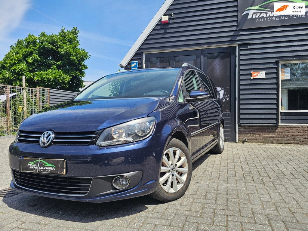 Volkswagen Touran 1.6 TDI Highline BlueMotion 7p., Auto's, Volkswagen, Voorwielaandrijving, Euro 5, 1490 kg, Gebruikt