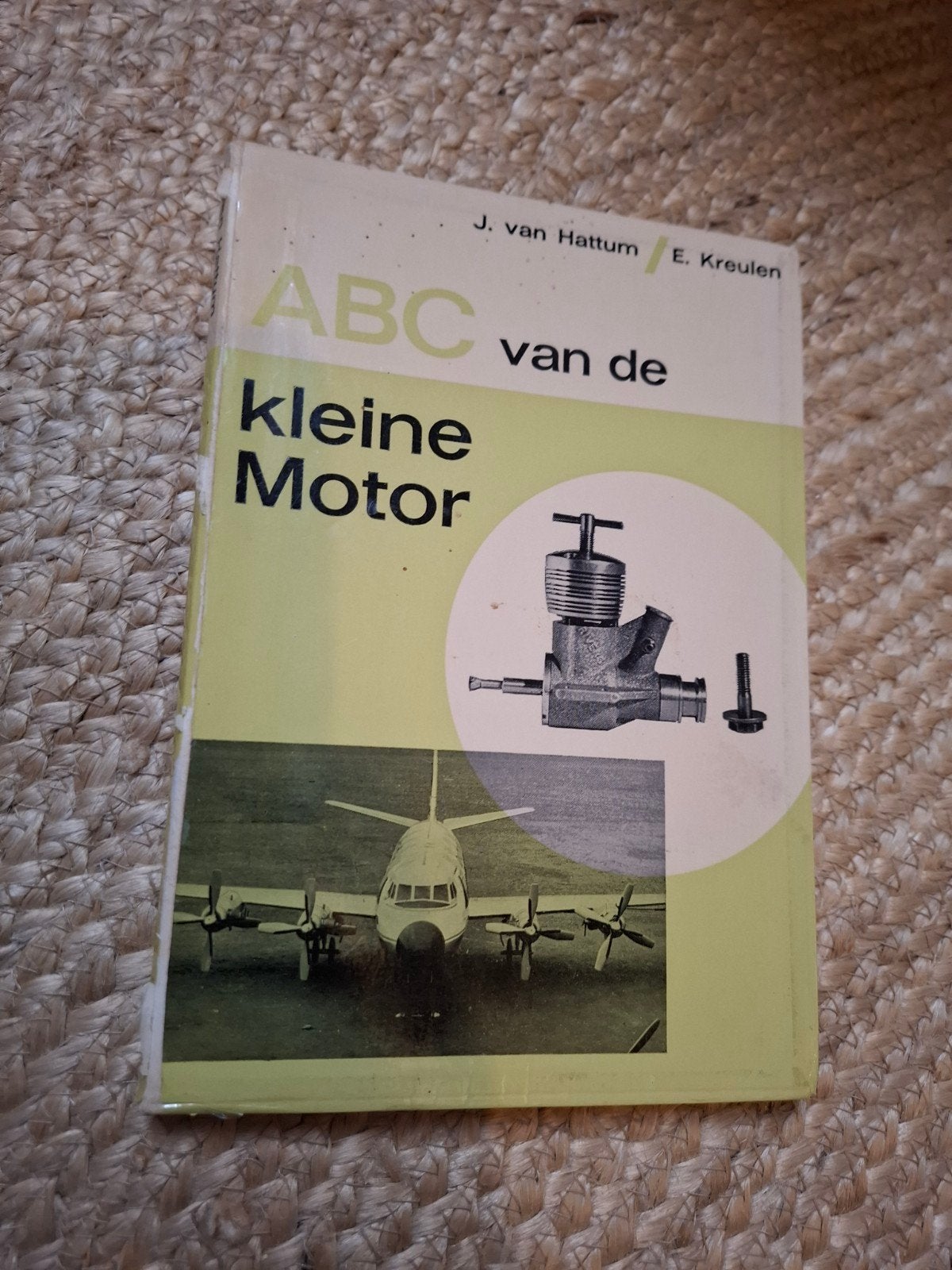 ABC van de Kleine Motor - J. van Hattum / E. Kreulen, Boeken, Techniek, Gelezen, Overige onderwerpen, Ophalen of Verzenden