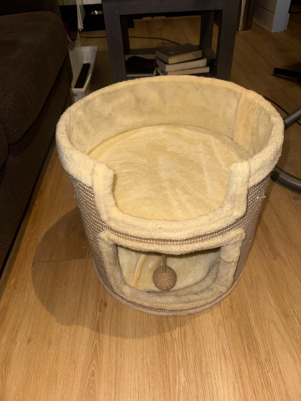 Beige Krabton, Dieren en Toebehoren, Ophalen, Zo goed als nieuw