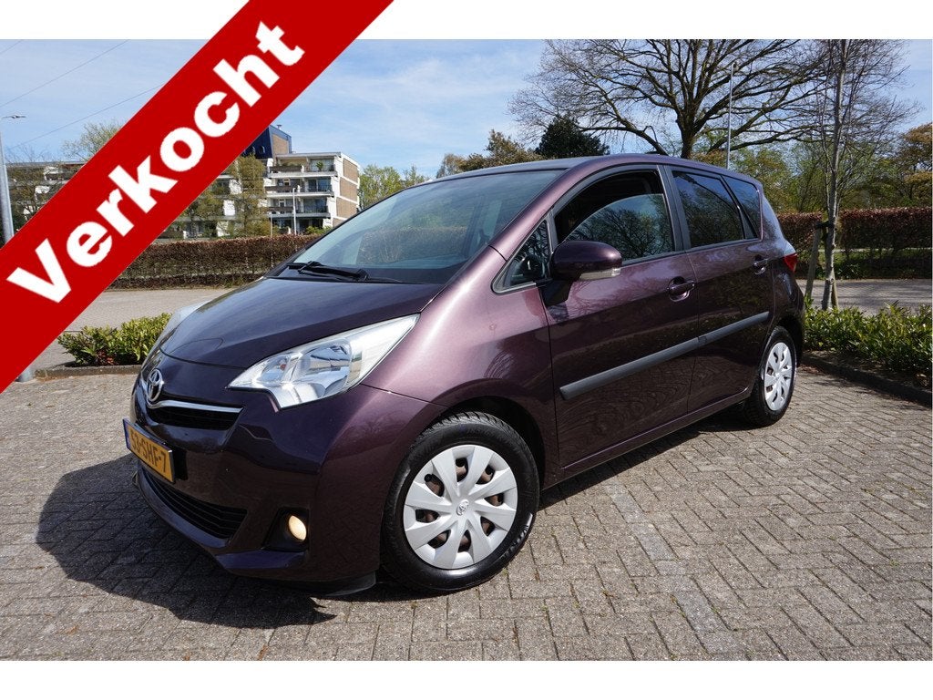 Toyota Verso-S AUTOMAAT 1.3 VVT-i Aspiration (bj 2011), Euro 5, 101 pk, Gebruikt, Bedrijf