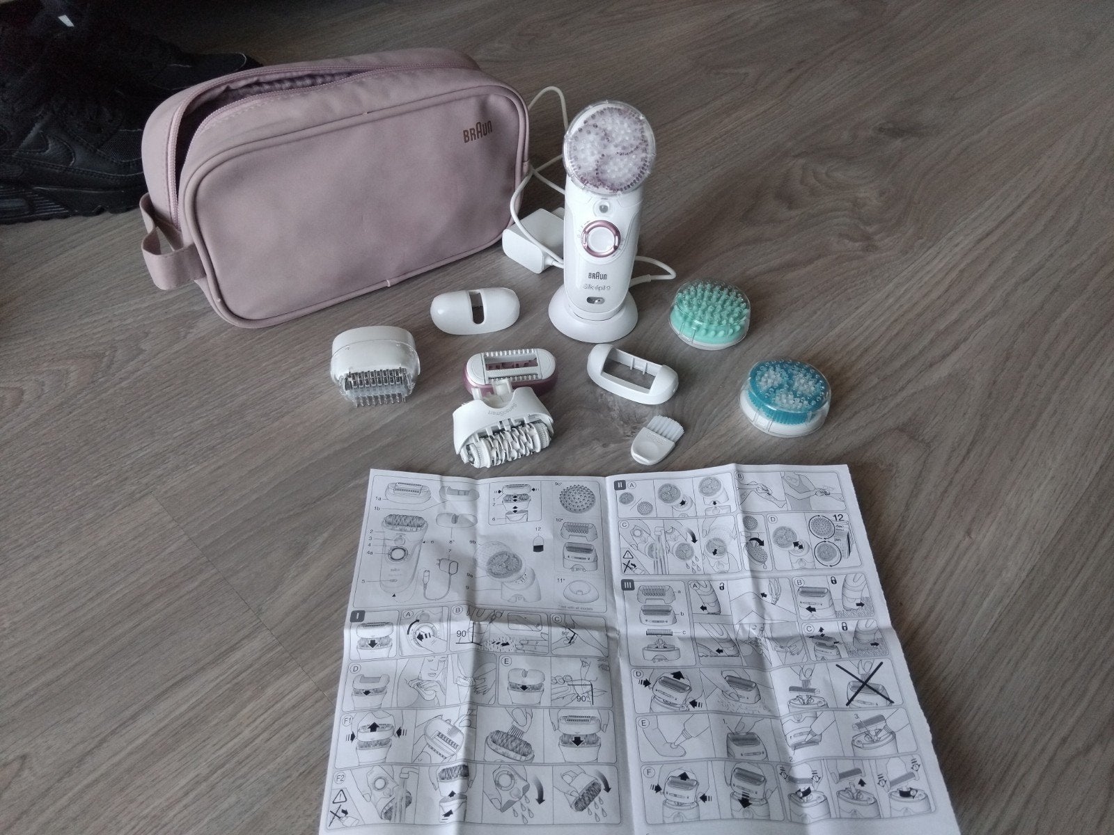 Braun Silk-épil 9 Epilator met diverse opzetstukken, Witgoed en Apparatuur, Persoonlijke-verzorgingsapparatuur, Ophalen of Verzenden