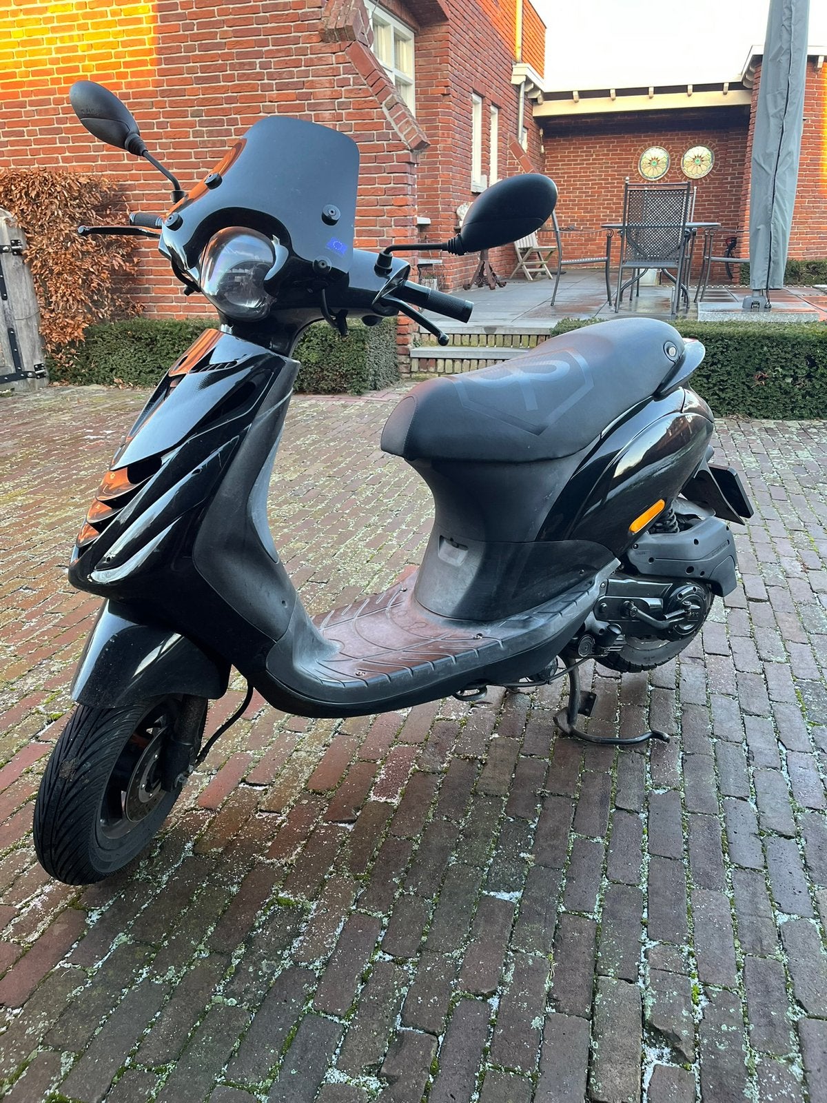 Piaggio zip 4takt 2017, Ophalen, Gebruikt, Zip, Benzine