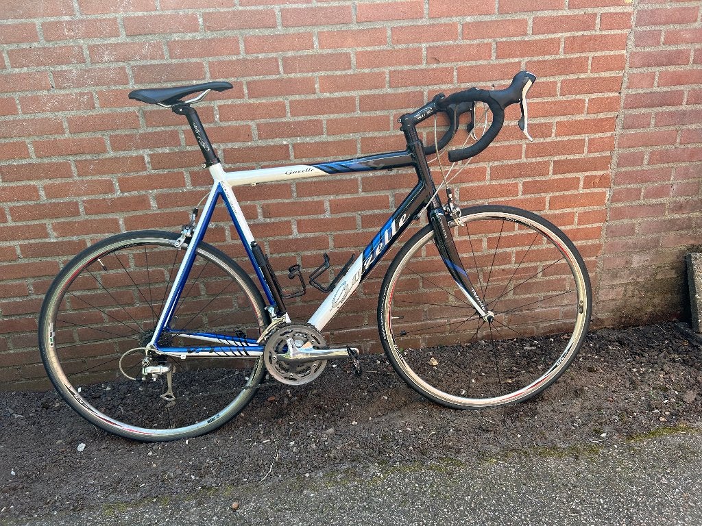 Gazelle Vuelta 61 cm | Shimano 105 | Carbon vork, Ophalen, 28 inch, Gebruikt, Aluminium