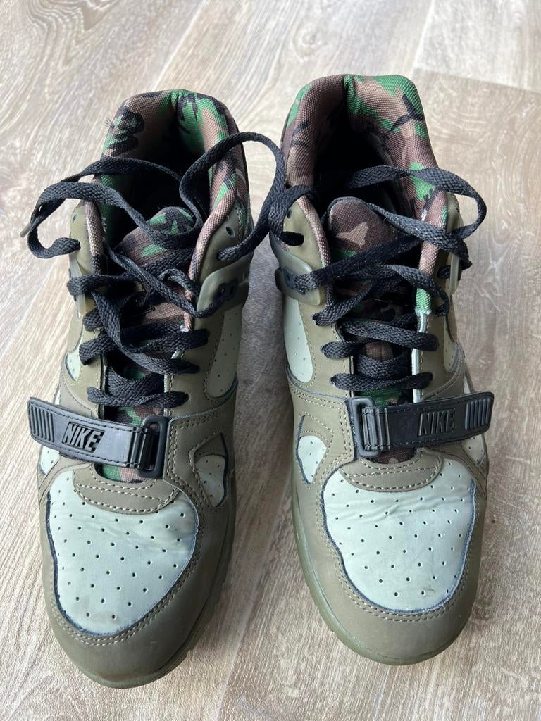 Air Max camouflage sneakers M44, Ophalen of Verzenden, Zo goed als nieuw, Overige kleuren, Overige typen
