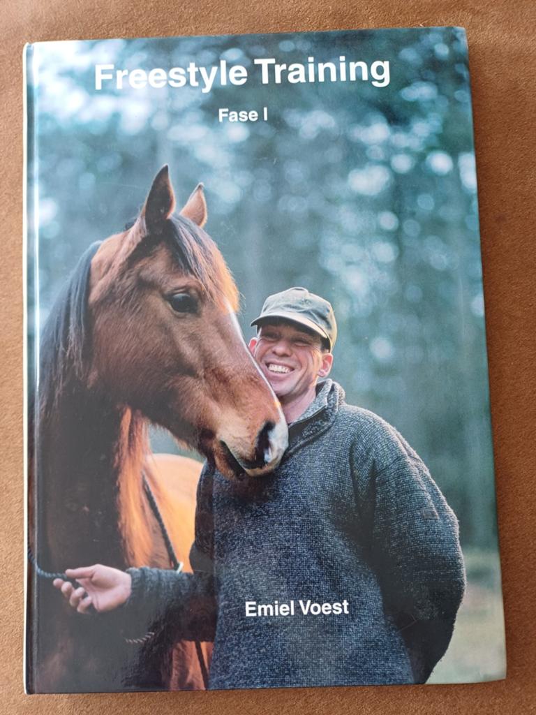 Freestyle training fase 1 en fase 2 -  Emiel Voest, Boeken, Verzenden, Zo goed als nieuw, Paarden of Pony's, Emiel Voest