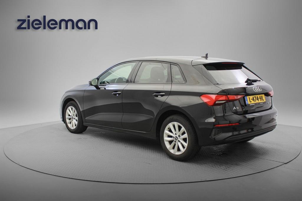 Audi A3 30 TFSI Pro Line Automaat - Digitaal Cockpit, Carpla, Gebruikt, Euro 6, Met garantie (alle), Bedrijf