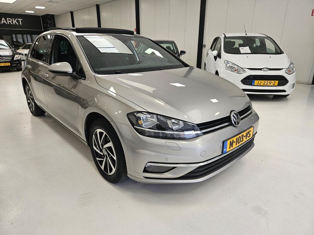 Volkswagen Golf 1.6 TDI Trendline Automaat Panoramadak !, Gebruikt, 4 cilinders, 116 pk, Bedrijf